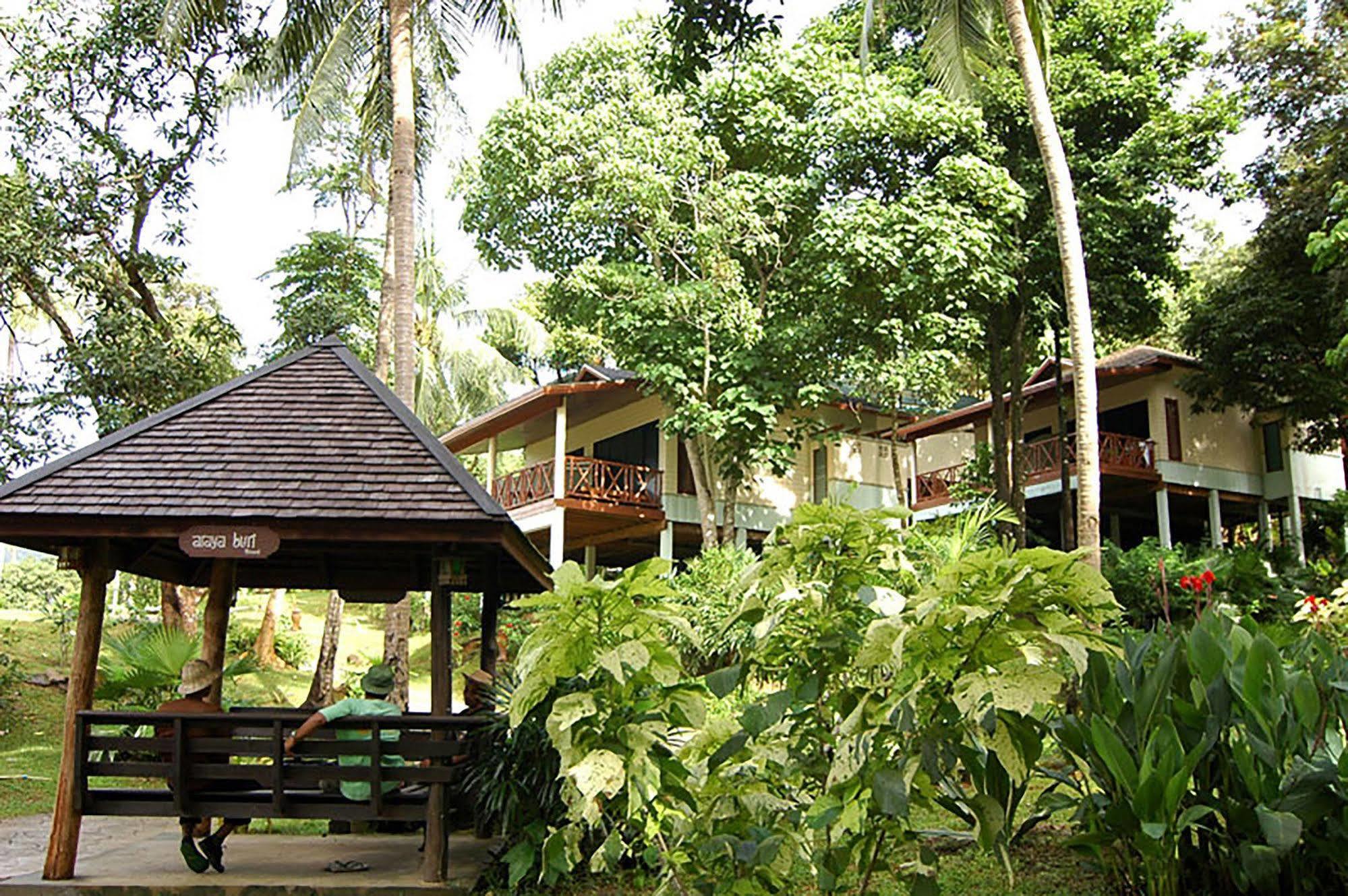 Phi Phi Bayview Premier Resort Buitenkant foto